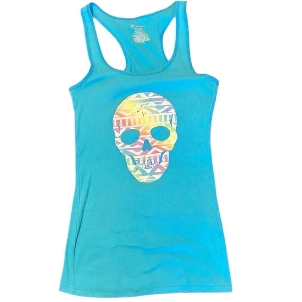 No boundaries size LG 11-13 fits size S tank top distressed skull on front EUC